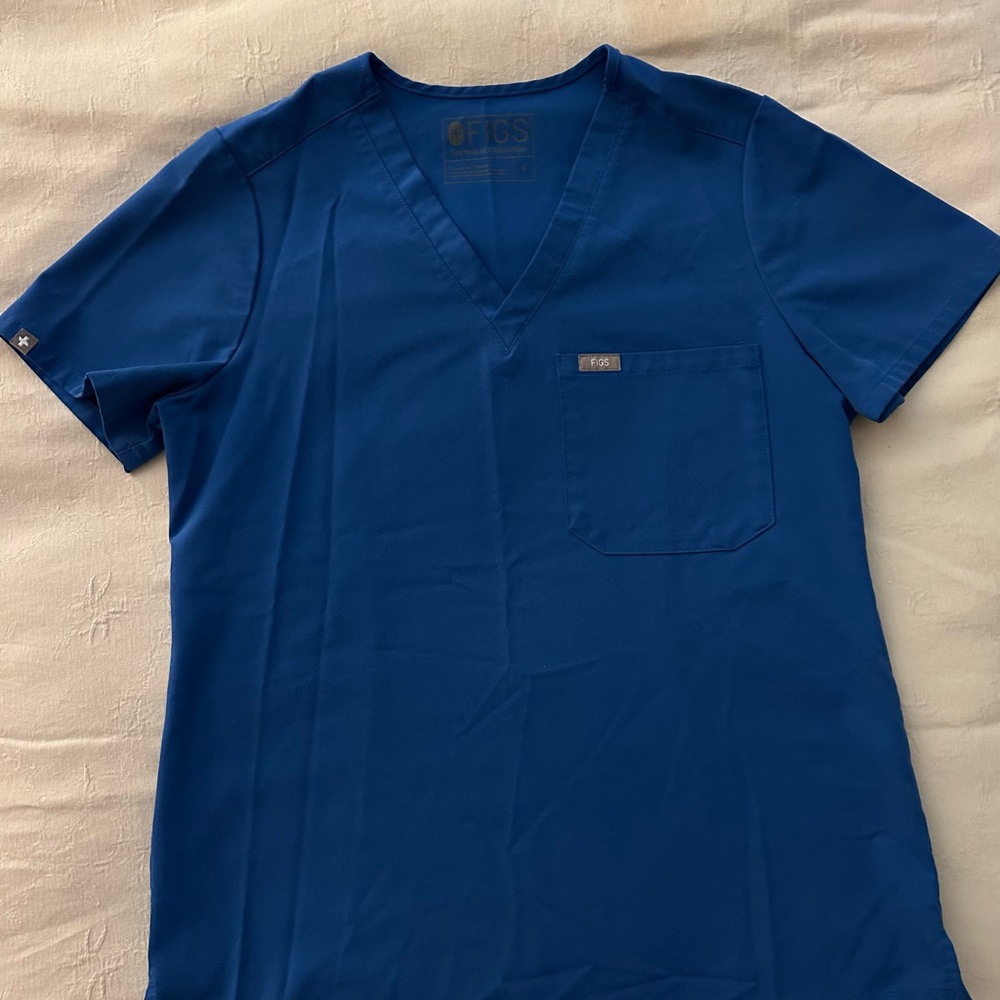 FIGS Catarina Scrub Top in Royal Blue Small